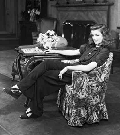 Katharine Hepburn forties pantsuit vintage style 1940s playsuit Generational Photography, Katherine Hepburn Style, The Philadelphia Story, Katharine Ross, Blithe Spirit, 1940's Fashion, Katherine Hepburn, Carey Mulligan, Hepburn Style