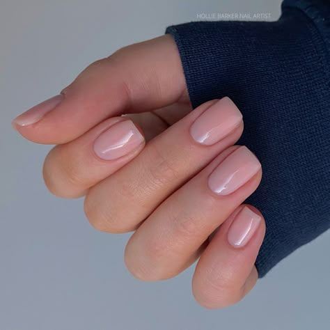 Naturabuild Natural Nails Looks, Natural Look Gel Nails, Natural Nails Color Ideas Classy, Natural Small Nails, Shellac Nails Neutral Classy, Clear Natural Gel Nails, Short Nail Extensions Gel, Acrylic On Real Nails Short, Shirt Natural Nails