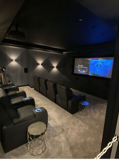 Home Cinema Room Ideas, Luxury Home Cinema Room, Home Theatre Room Ideas, Cinema Room Design, Theatre Room Ideas, Theater Room Decor, Movie Theater Rooms, Home Theater Room Design, Theater Room Design