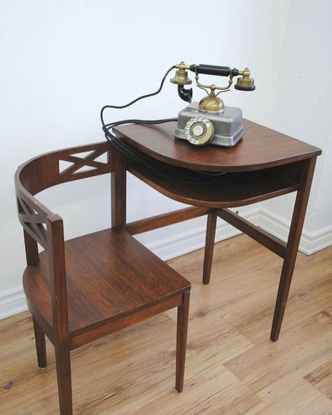 1930s Vintage Phone Table-Chair . . #fabfind #vintage #furniture #antique #1930 #telephone #tablechair #combo #wood #unique #piece #tgif #weekend #art #wishlist #bucketlist #wunderlust #instadesign #want Vintage Telephone Table, Gossip Bench, Phone Table, Antique Telephone, Telephone Table, Vintage Telephone, Table Vintage, Art Deco Furniture, Desk Set