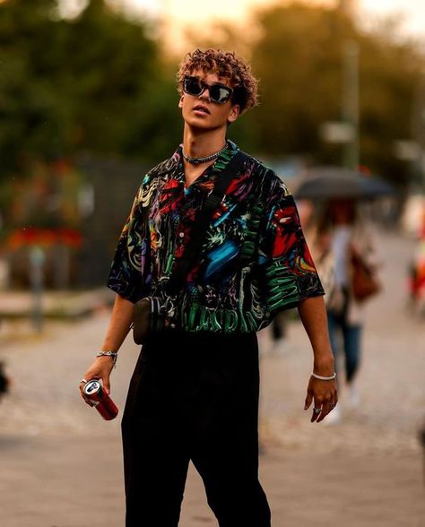 Love the vibrant colors and cool patterns #LollaParisExperience #ConcertNightOut #SummerMusic Male Concert Outfit, Mens Outfits For Wedding Guest, Coachella Outfit Men Festival Fashion, Mens Outfits Formal, Mens Outfits For Wedding, Coachella Outfit Ideas Men, Outfits For Wedding Guest, Mens Outfits Fall, Casual Festival Outfit