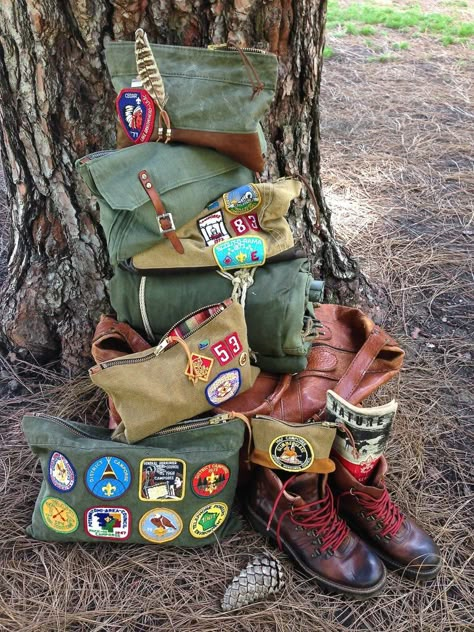 Scout Aesthetic, Camp Aesthetic, Canvas Duffel Bag, Vintage Boy Scouts, Scout Bags, Camping Aesthetic, Scout Camping, Vintage Boys, Camping Backpack