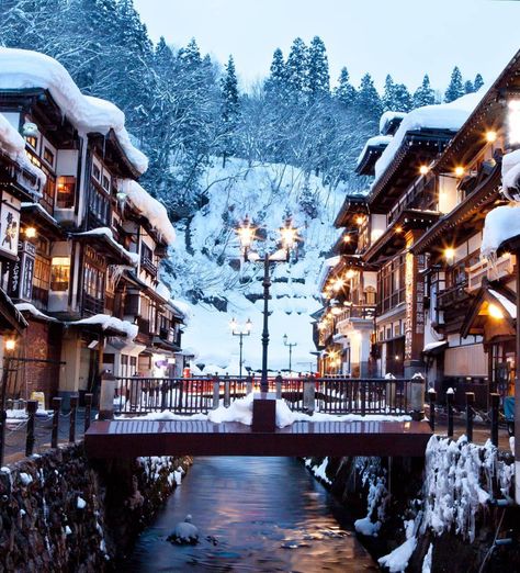 Ginzan Onsen Winter, Ginzan Onsen, Japan Scenery, Onsen Japan, Japanese Onsen, Winter In Japan, Winter Wishlist, Japan Winter, Japan Christmas