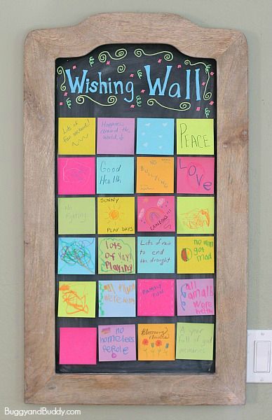 20 Ways to use Sticky Notes | How Does She Welcome Home Crafts, New Years Kids, New Year At Home, New Years With Kids, New Year's Eve Crafts, Kids New Years Eve, New Year's Eve Activities, New Year Activities, New Years Ideas