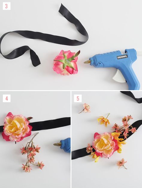 DIY Silk Flower Corsage Fake Flower Corsage, Diy Wrist Corsage, Flowers At Wedding, Silk Flower Corsage, Diy Corsage, Diy Flores, Henna Party, Boda Mexicana, Hand Flowers