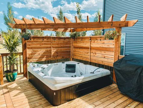 32 Backyard Hot Tub Privacy Ideas | Hot Tub Enclosure Backyard Hot Tub Privacy, Hot Tub Privacy Ideas, Backyard Hot Tub, Hot Tub Deck Design, Hot Tub Privacy, Hot Tub Pergola, Backyard Spa, Hot Tub Landscaping, Privacy Ideas