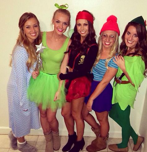 Peter Pan themed group Halloween costume idea! Peter Pan Group Costume Ideas, Peter Pan Group Halloween Costumes, Peter Pan Costumes Group, Group Peter Pan Costumes, Peter Pan Girl Costume, Peter Pan Halloween Costume, Peter Pan Group Costume, Pig Halloween Costume, Pig Halloween