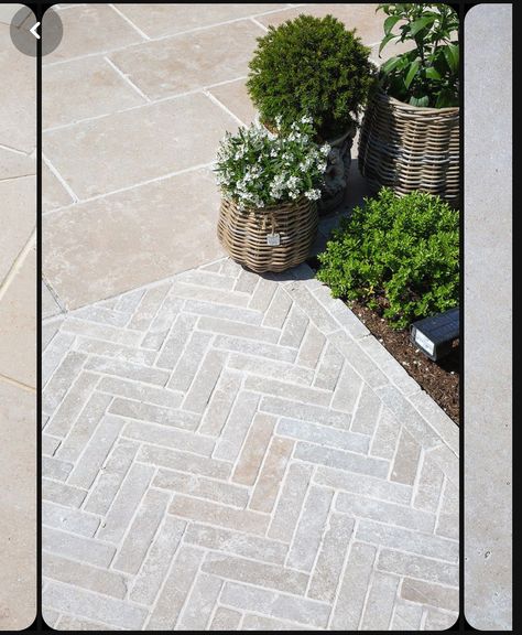 Beige Pavers Outdoor, Brick And Limestone Patio, Exterior Patio Tile, Front Garden Tiles, Backyard Tiles Ideas, Front Garden Lighting, Outdoor Tiled Patio, Paving Slabs Ideas Patio, Pavers Around House