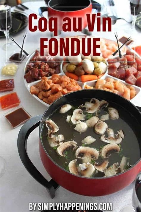 Fondue Date Night, Christmas Fondue, Red Wine Mushrooms, Fondue Dinner Party, Fondue For Two, Fondue Broth, Broth Fondue Recipes, Fondue Recipes Meat, Easy Fondue Recipes