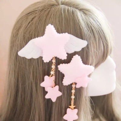 Fairy Kei Fashion, Kawaii Hair Clips, Cute Hair Clip, Kawaii Hairstyles, Star Hair, Kawaii Accessories, Cute Hair, Cute Stars, Sweet Style