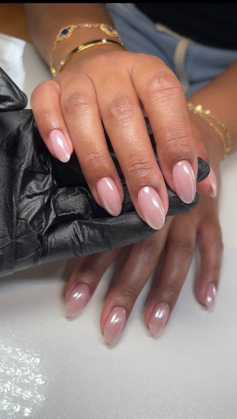 Neutral Sheer Nails, Neutral Clear Nails, Nude Glass Nails, Nude Neutral Nails, Pearl Nude Nails, Old Money Nails Fall 2024, Corporate Girl Nails, Nude Winter Nails Short, Lowkey Nails