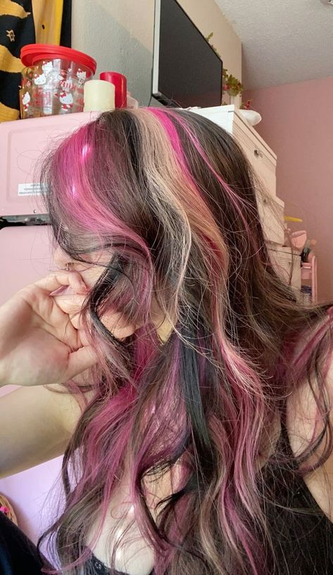 ₊˚ෆ Follow me for more 𐙚 visit my boards ₊˚ෆ How To Have Style, Hair Inspiration Long, Hair Color Streaks, My Boards, Hair Streaks, Dyed Hair Inspiration, Hairstyles For Layered Hair, Pretty Hair Color, Hair Stylies