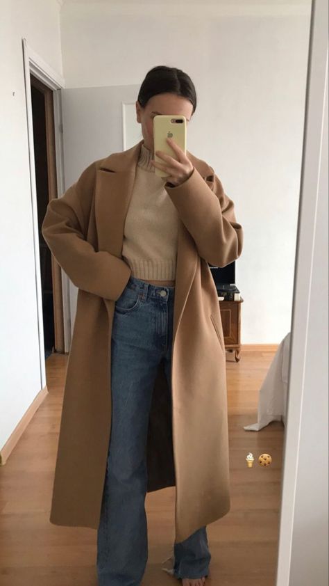 Brown Long Coat Outfit, Brown Coat Outfit, Coat Outfit Casual, Long Coat Outfit, Camel Coat Outfit, Elegantes Outfit Damen, Winter Coat Outfits, Trendy Coat, Hijab Outfits