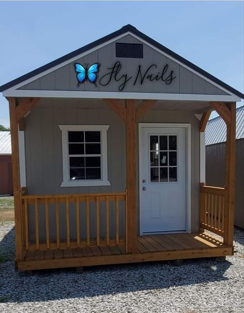 Nail Stations Ideas, Nail Salon Building Outside, Nail Salon Design Small Home, House Nail Salon Ideas, Trailer Nail Salon, She Shed Nail Shop, Living Room Nail Salon, Cute Nail Studio Ideas, Nail Studio Shed