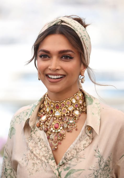 The Most Dazzling Jewellery Moments At The 2022 Cannes Film Festival | British Vogue Cannes Film Festival 2022, Rebecca Hall, Dipika Padukone, Jewellery Shoot, Shreya Ghoshal, Deepika Padukone Style, Festival 2022, Kurti Neck, Kriti Sanon