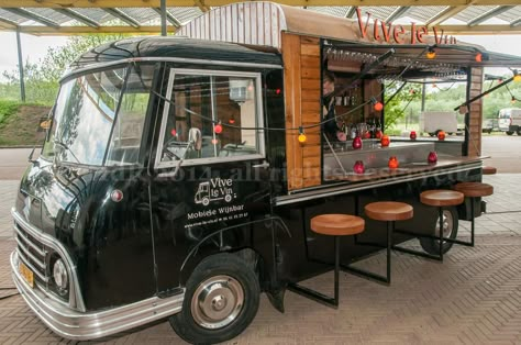 Food Truck Wine Bar, Mobile Wine Bar Trailer, Rv Food Truck Conversion, Wine Truck Mobile, Mobile Wine Bar, Mobile Bar Trailer, Wine Truck, Kombi Food Truck, Foodtrucks Ideas