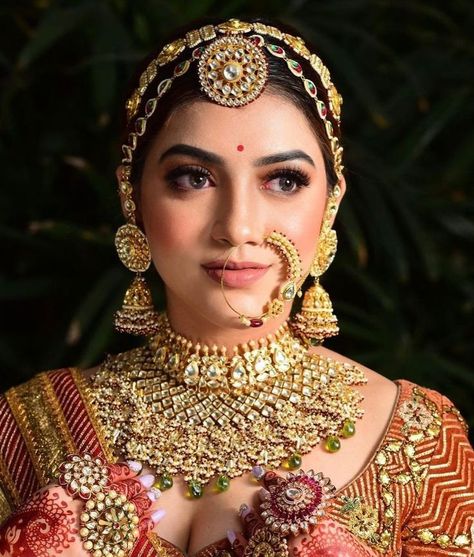 Latest Bridal Makeup, Rajasthani Bride, Bridal Hairstyle Indian Wedding, Indian Bride Makeup, Bridesmaid Photoshoot, Bridal Makeup Images, Bridal Necklace Designs, Makeup Images, Bridal Eye Makeup