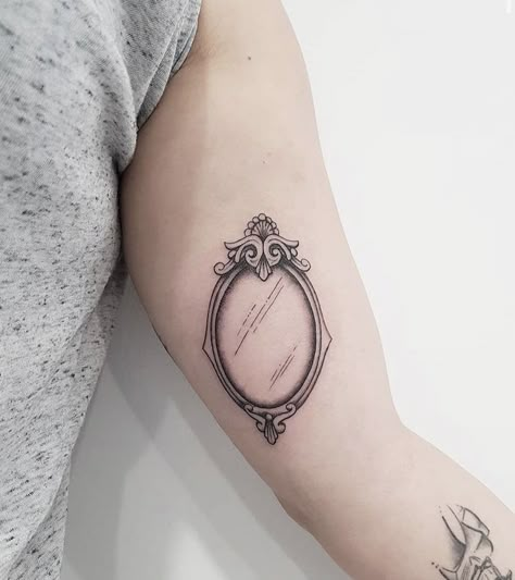 Mirror Chest Tattoo, Compact Mirror Tattoo, Vintage Mirror Tattoo Design, Tattoo Frame Design Vintage, Old Frame Tattoo, Mirror Tattoo Simple, Man In The Mirror Tattoo, Ornate Mirror Tattoo, Small Mirror Tattoo