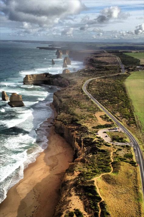 Ocean Road Australia, Great Ocean Road Australia, Beach Road Trip, Australia Bucket List, Australian Road Trip, Level 7, Outback Australia, Great Ocean Road, Gold Coast Australia