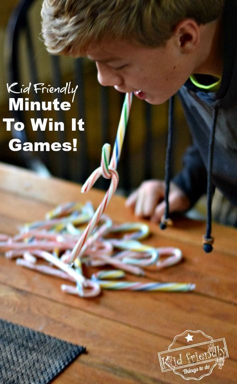 Super Fun Kid Friendly Minute To Win It Games with a Winter and Christmas Theme! Easy enough for kids but challenging enough for adults! Perfect for parties at school or just for family fun. www.kidfriendlythingstodo.com Teenage Party Games, School Christmas Party, Xmas Games, Fun Christmas Party Games, Minute To Win, Christmas Games For Kids, Fun Christmas Games, Minute To Win It Games, Holiday Party Games