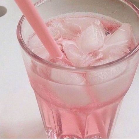 ᶫᵒᵛᵉ Soft Pink Theme, Pink Drink, Baby Pink Aesthetic, Pink Foods, Pink Things, Pastel Pink Aesthetic, Pink Themes, Pink Vibes, Aesthetic Colors