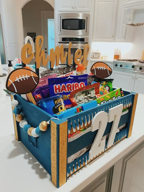 Football Boo Basket, Game Day Basket Football, Football Senior Night Gifts Ideas, Football Theme Gift Basket, Football Boxes Ideas, Senior Night Football Basket Ideas, Senior Night Basket Ideas Football, Fall Camp Basket Football, Wrestling Gift Basket Ideas