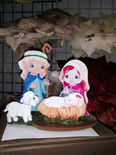 Christmas Yard Displays, Ideas Decoracion Navidad, Joseph And Mary, Nativity Scene Display, Holiday Yard Decor, Holiday Yard Decorations, Christmas Yard Art, Christmas Musical, Door Wreaths Diy