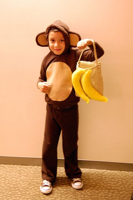 Cute monkey Diy Monkey Costume, Jungle Book Costumes, Monkey Halloween Costume, Hoodie Halloween Costumes, Monkey Costume, Monkey Dress, Monkey Costumes, Hoodie Costume, Diy Kostüm