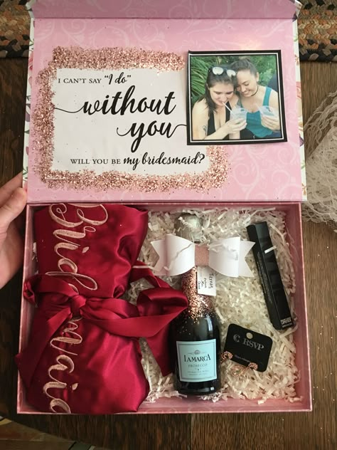 Bridesmaid Proposal Box DIY Love the personalized photo Bridesmaid Proposal Diy, Bridesmaid Diy, Asking Bridesmaids, Bridesmaid Boxes, Boda Mexicana, Bridesmaid Box, Proposal Box, Bridesmaid Proposal Box, Bridal Party Proposal