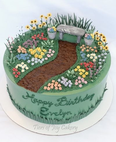 Flower garden cake. Garden Cake Ideas, Flower Garden Cake, Garden Theme Cake, Gardening Cake, Garden Birthday Cake, Garden Cosmos, Quotes Flower, Garden Cake, 80 Birthday Cake