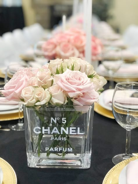 Chanel Themed Birthday Party, Chanel Birthday Party Decoration, Coco Chanel Birthday Party, Coco Chanel Birthday, Chanel Birthday Cake, Coco Chanel Party, Chanel Birthday Party, Cake Backdrops, Chanel Perfume Bottle