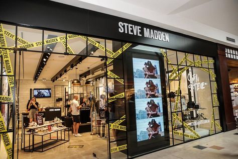 Stone Exhibition, Customer Experience Design, Design Documentation, Style Definition, Retail Interior Design, Steve Madden Store, Professional Photos, Showroom Design, Retail Interior