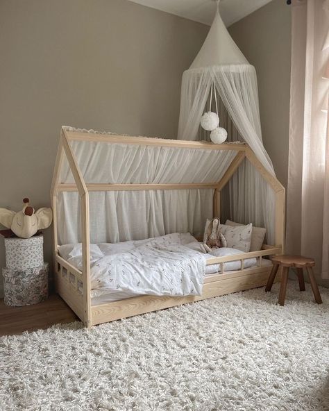 Lick (@lick) • Instagram photos and videos Ikea Busunge Bed, Busunge Bed, Neutral Toddler Boy Room, Toddler Room Girls, Aesthetic Kids Room, Kids Bed Canopy, Neutral Kids Room, Kids Rooms Inspo, Toddler Girl Room