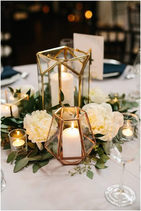 Geometric Terrarium Wedding, Terrarium Wedding, Candle Wedding Centerpieces, בר מצווה, Perfectly Posh, Future Wedding Plans, Wedding Table Decorations, Park Wedding, Wedding Table Centerpieces