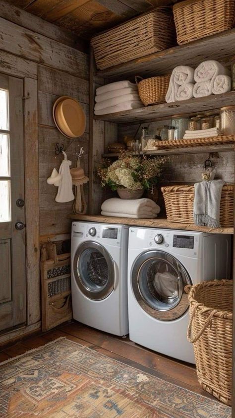 Country Laundry Rooms, Rustic Laundry Rooms, Beach Backpack, Dream Laundry Room, Laundry Room Renovation, Dream Life House, Laundry Room Inspiration, Laundry Room Remodel, Dream House Rooms