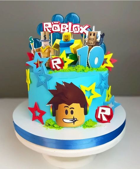 Tort Roblox, Roblox Birthday Cake, Decor Tort, Animal Birthday Cakes, Roblox Birthday, Cakes For Boys, Animal Birthday, Kids Cake, Birthday Cakes