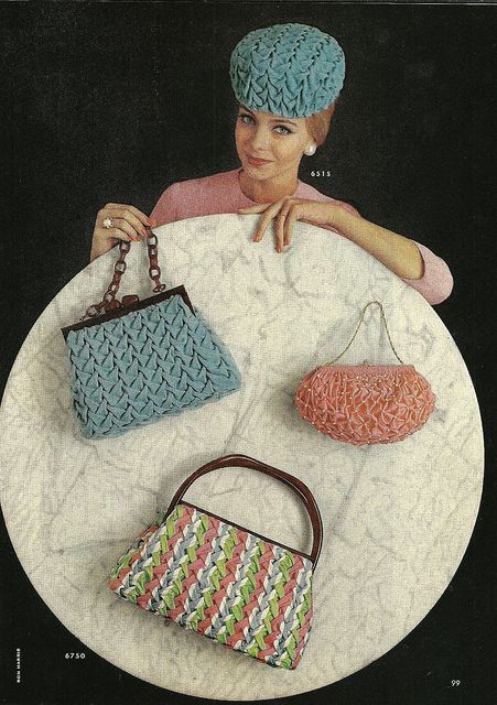 purses by Millie Motts, via Flickr Bag Shapes, Bags Inspiration, 70s Girl, Pretty Purses, Beautiful Arms, 60s And 70s Fashion, Vintage Handbag, Crochet Inspo, Romantic Outfit