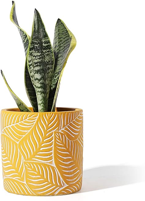 Yellow Planter, Yellow Plants, Flower Pot Design, Painted Pots Diy, Pots For Plants, Diy Glass Bottle Crafts, Cement Planters, Cerámica Ideas, Ceramic Plant Pots