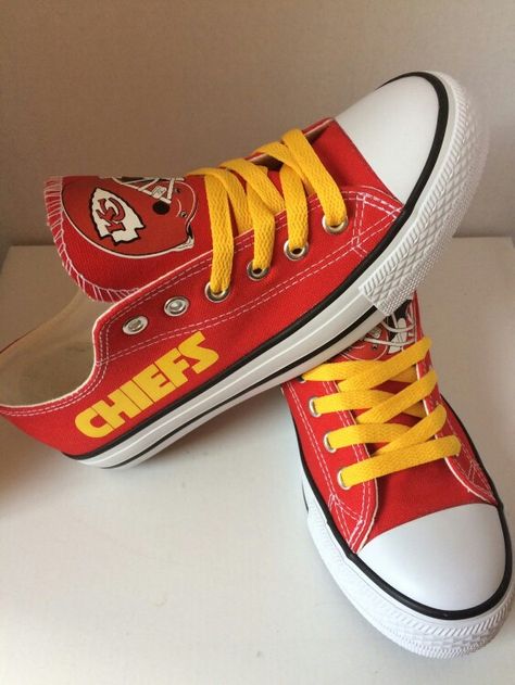 Kansas City Chiefs - Converse Kansas City Chiefs Craft, Chiefs Crafts, Nfl Chiefs, Converse Style Women, Kansas City Chiefs Shirts, Kansas City Chiefs Logo, Chiefs Shirts, Chiefs Logo, Kansas City Chiefs Football