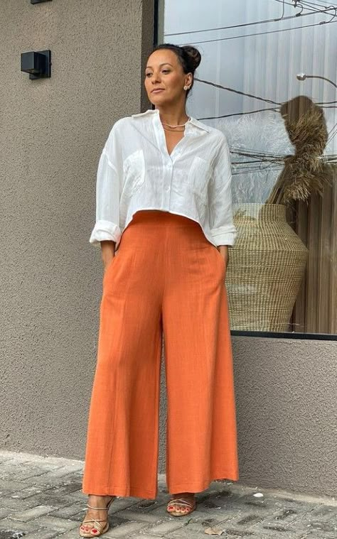 Terend2024 Style Spring, Orange Linen Pants Outfit, Womens Pants Design, Mode Kimono, Lehenga Blouse Designs, Iranian Women Fashion, Trendy Fashion Tops, Fashionista Clothes, Fashion Attire