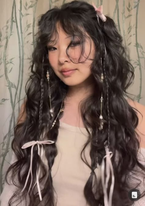 Hair Styles Prom Aesthetic, Hair Styles Cottagecore, Fairy Hair Inspiration, Concert Hair With Bangs, Txt Concert Hairstyles, K-12 Hairstyles, Fairy Like Hairstyle, Hairstyles For Long Puffy Hair, Concert Hair Styles Ideas