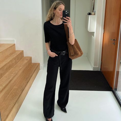 From Suede Bags to Leather Jackets—31 Fall Nordstrom Finds That Are 10/10 Suede Bag Outfit, Anouk Yve, Late Summer Outfits, Collage Outfits, Simple Wardrobe, Corporate Attire, Suede Bag, Preppy Fall, Heels Outfits