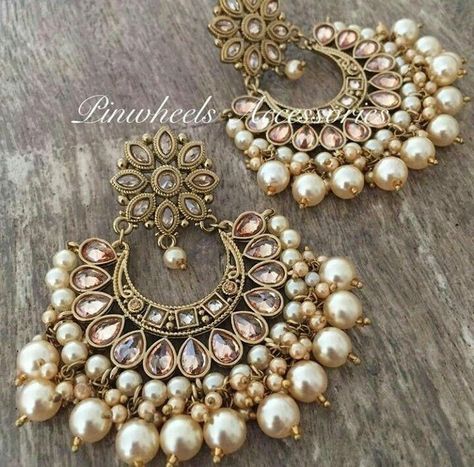 Bridal Jewellery Earrings, Indian Jewelry Earrings, Indian Bridal Jewelry Sets, Antique Jewellery Designs, Fancy Jewellery Designs, Jewelry Set Design, India India, Indian Jewellery Design Earrings, Antique Jewelry Indian