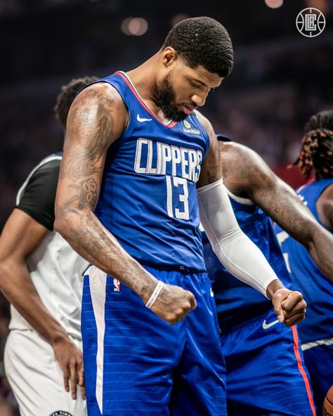 Paul George Nba, Nba Basketball Art, Basketball Players Nba, Sports Players, La Clippers, Basketball Photography, Nba Wallpapers, Basketball Wallpaper, Basketball Drills