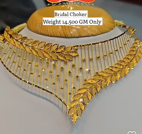 Arabian Gold Jewellery, Choker Set Design, Chokar Design Jewelry In Gold, Gold Choker Necklace Indian Bridal, Gold Choker Necklace Indian, Gold Choker Necklace Designs, Gold Choker Necklace Set, Indian Bridal Necklace, Necklace Set Indian Bridal Jewelry