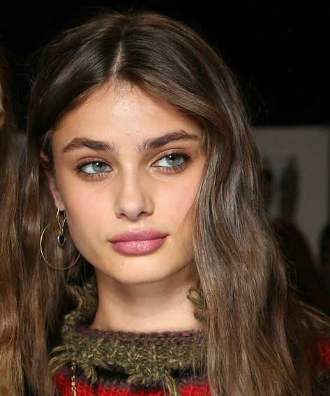 💓 #taylorhill Taylor Hill Instagram, Taylor Marie Hill, Vs Angels, Taylor Hill, Emma Watson, Beauty Face, Beautiful Eyes, Pretty Woman, About Fashion