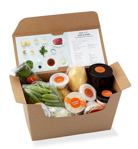 Amazon Is Launching Its Own Meal Kits! Here's What You Can Expect Meal Delivery Packaging, Meal Kits Packaging, Hardy Meals, Food Delivery Packaging, Vegetable Packaging, Food Subscription Box, Food Box Packaging, Cooking Kit, Meal Kits