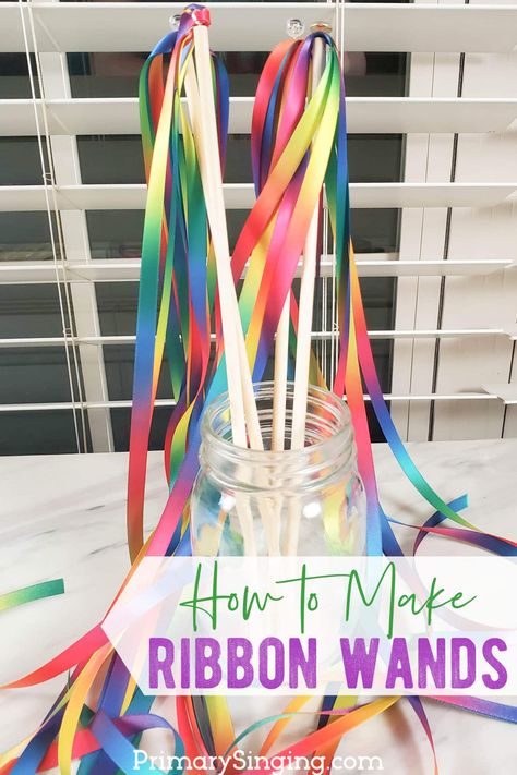 Diy Ribbon Wands, Diy Streamers, Easy Diy Beauty Products, Ribbon Sticks, Easy Diy Clothes, Ribbon Wands, Diy Wand, Rainbow Ribbon, Diy Halloween Costumes Easy