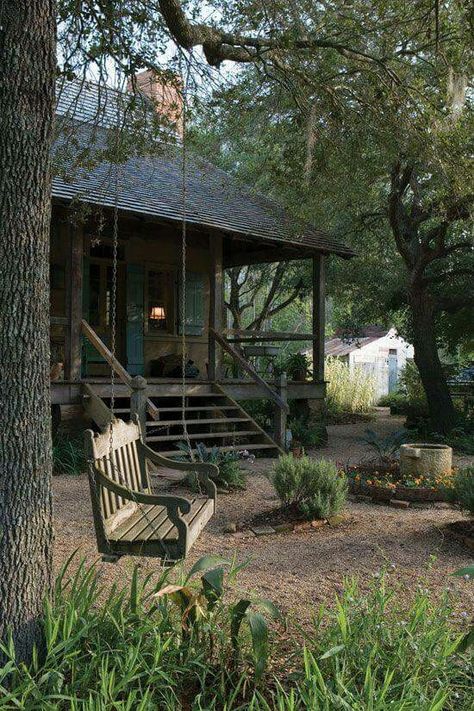 That quiet place ... Where I can talk to my Heavenly Father... Southern Cottage Homes, Creole Cottage, Mother Earth Living, Southern Cottage, Cozy Cabins, Southern Life, Cabin Living, Little Cabin, Cabins And Cottages