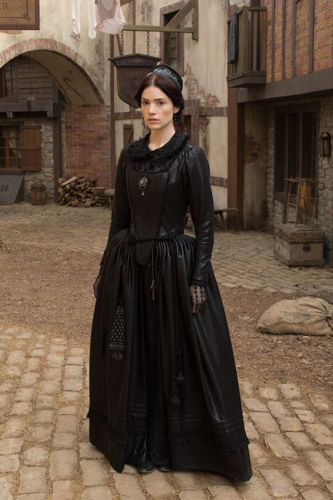 Salem - Season 1 Promo Mary Sibley, Salem Tv Show, French Dresses, Period Dress, Witch Fashion, Period Costumes, Fantasy Costumes, Movie Costumes, Costume Design